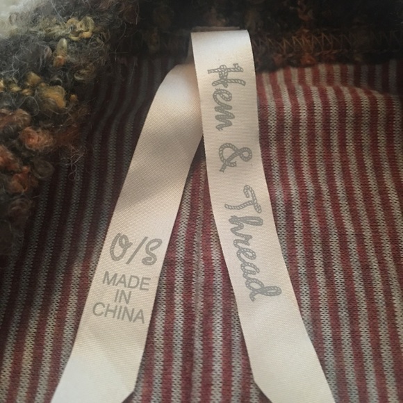 ** SOLD **Hem & Thread cardigan/Shrug - Picture 3 of 3